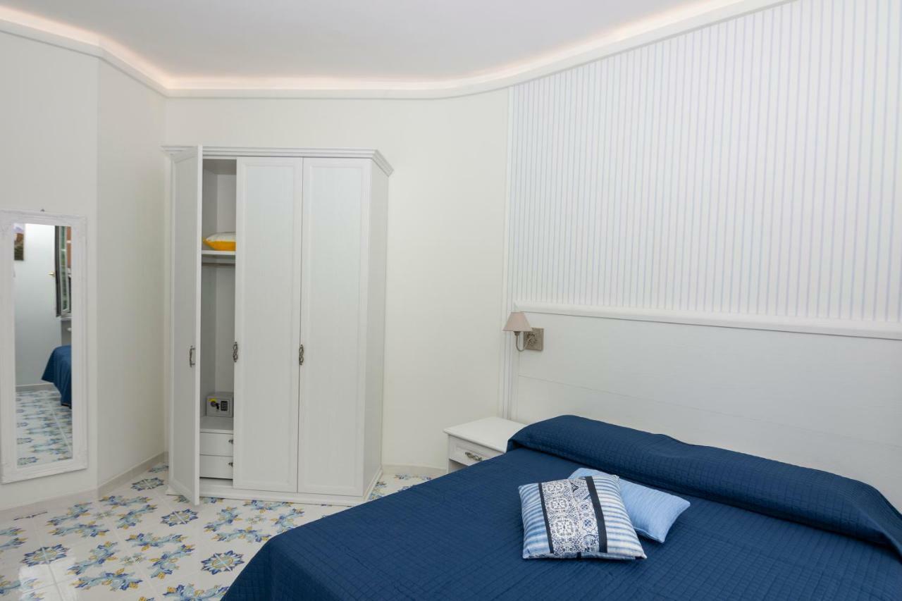 Ambra Sorrento Suites Short Rent Eksteriør bilde